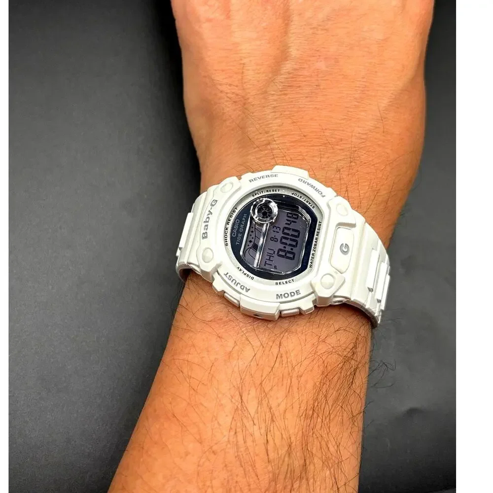 Casio Baby-G G-LIDE BLX-103-7 White Tide Graph 200M Digital Watch